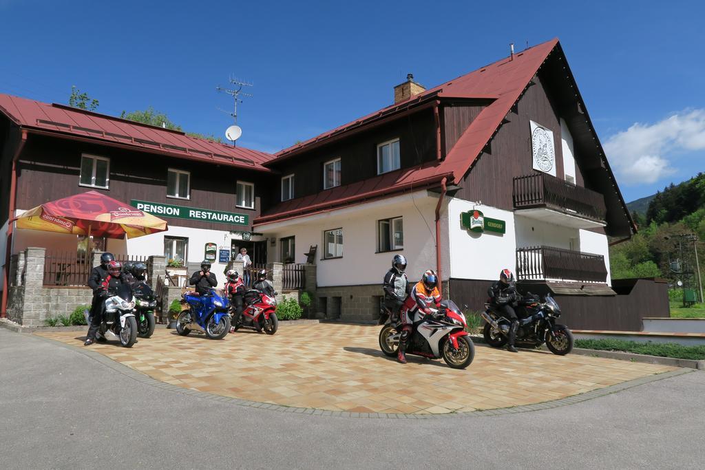 Horsky Pension Gendorf Černý Dŭl Exterior foto